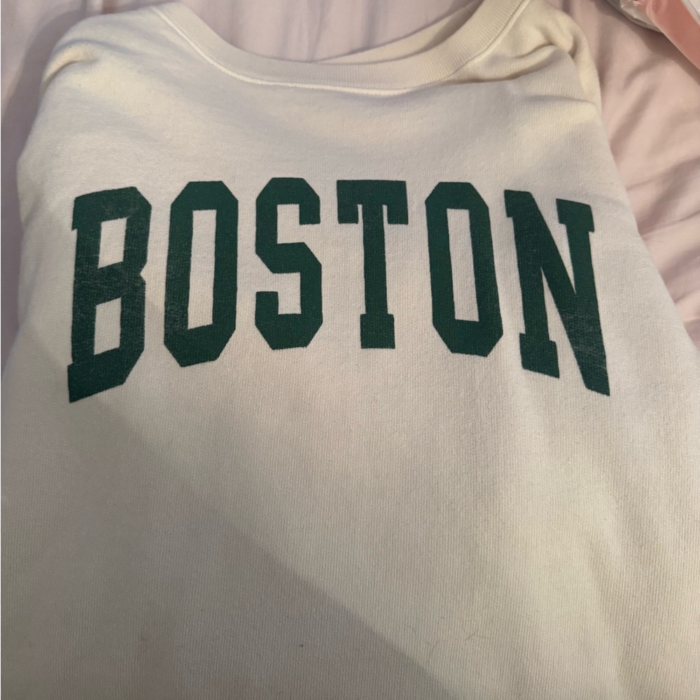 Brandy Melville crewneck